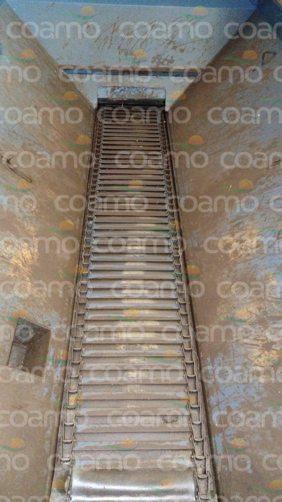 Foto 4 - Distribuidor de Sólidos Tatu DCA 7500 ano 2004