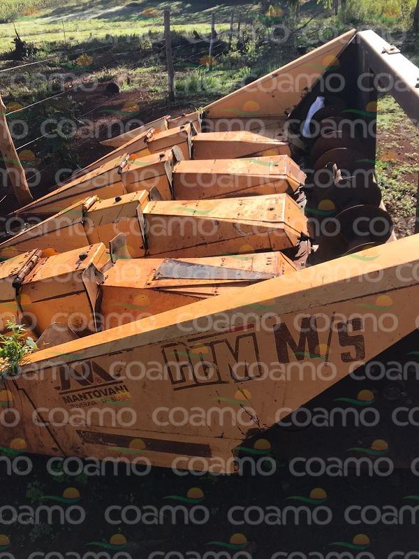 Foto 1 - Plataforma de Milho Mantovani PCM/MS ano 2003