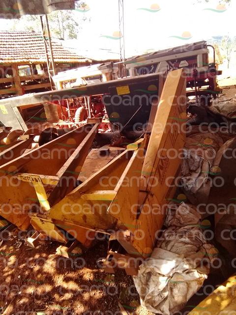 Foto 3 - Plataforma de Milho Mantovani PCM/MS ano 2003