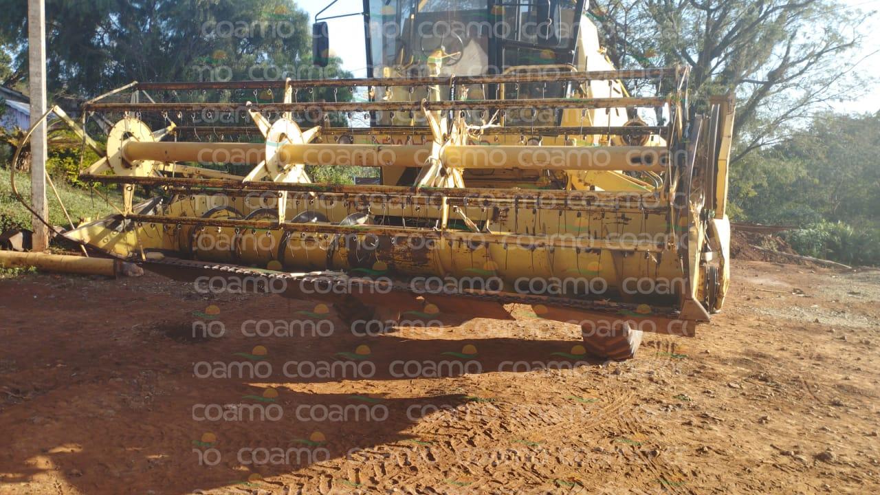 Foto 6 - Colheitadeira New Holland 5050 ano 1986