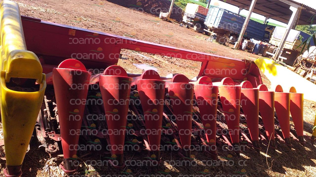 Foto 1 - Plataforma de Milho Vence Tudo Bocuda ano 2011