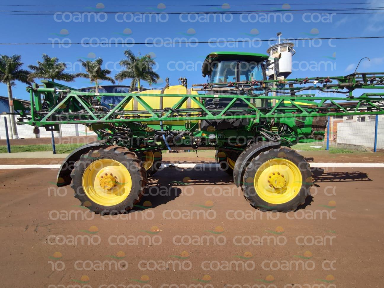 Foto 1 - Pulverizador Autopropelido John Deere 4630 ano 2013