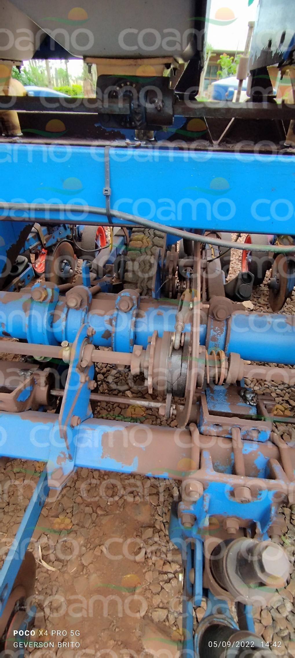 Foto 4 - Plantadeira Metasa PDM ano 2004