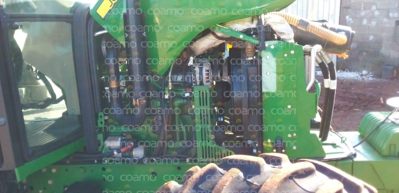 Foto 2 - Trator John Deere 6100J ano 2022