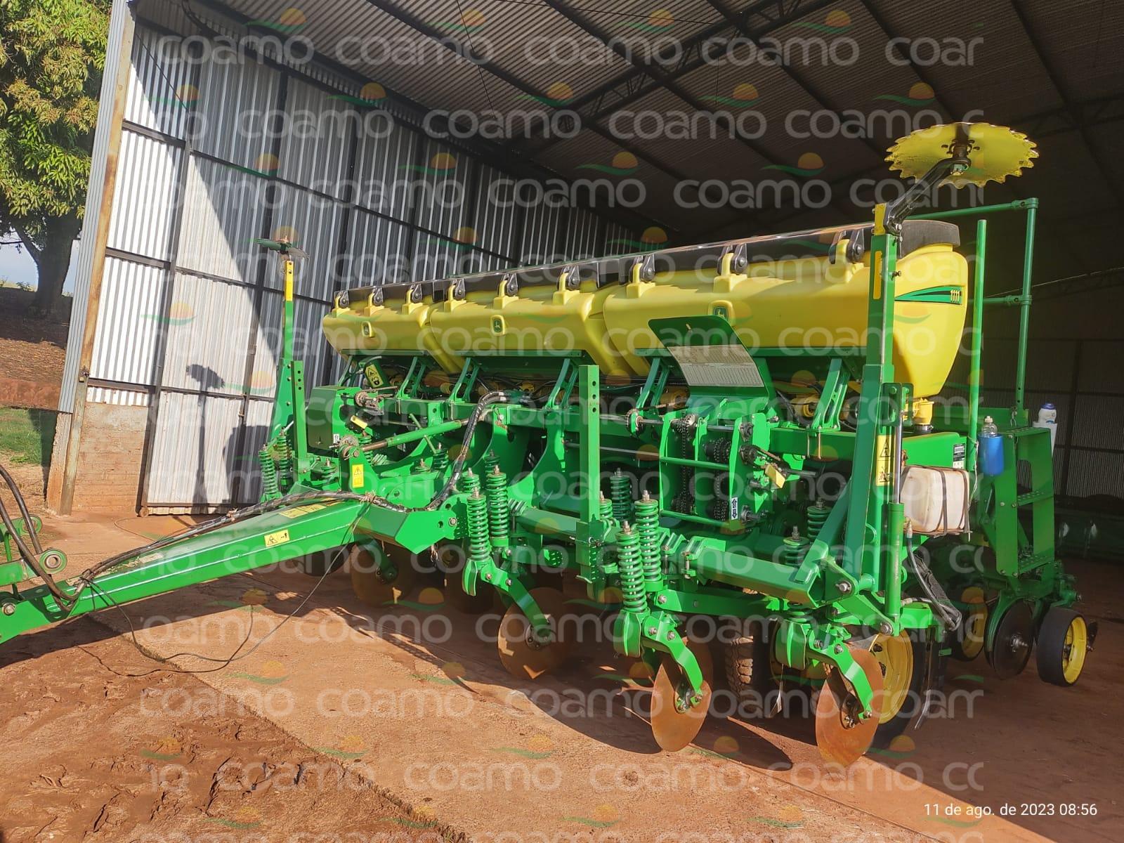 Coamo M quinas Plantadeira John Deere 1111 Ano 2013 Coamo m quinas plantadeira john deere 1111 ano 2013