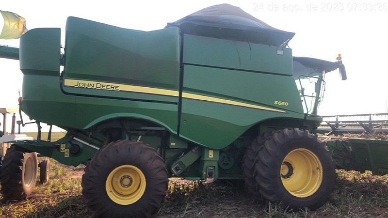 Foto 2 - Colheitadeira John Deere S660 ano 2014