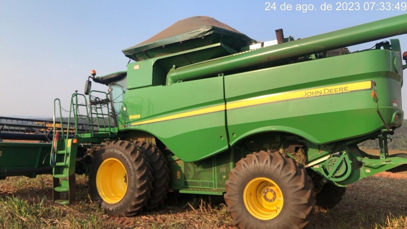 Foto 3 - Colheitadeira John Deere S660 ano 2014