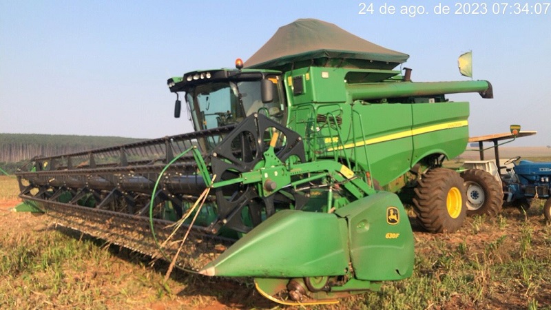 Foto 5 - Colheitadeira John Deere S660 ano 2014