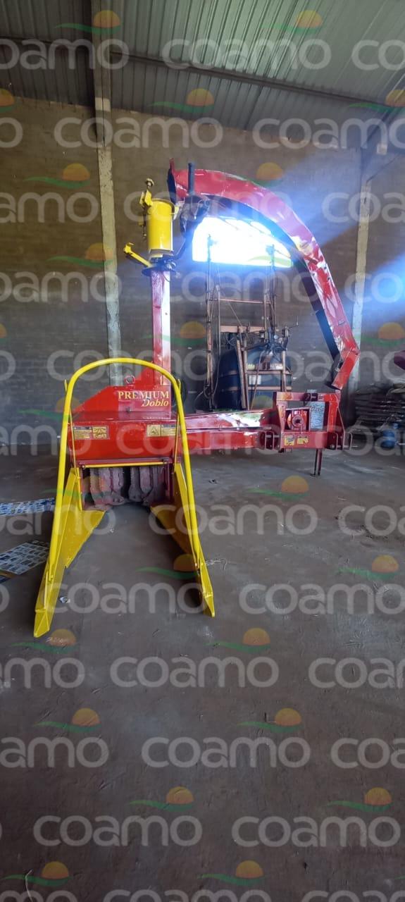 Foto 5 - Colhedora de Forragens MENTA PREMIUM DOBLO ano 2009