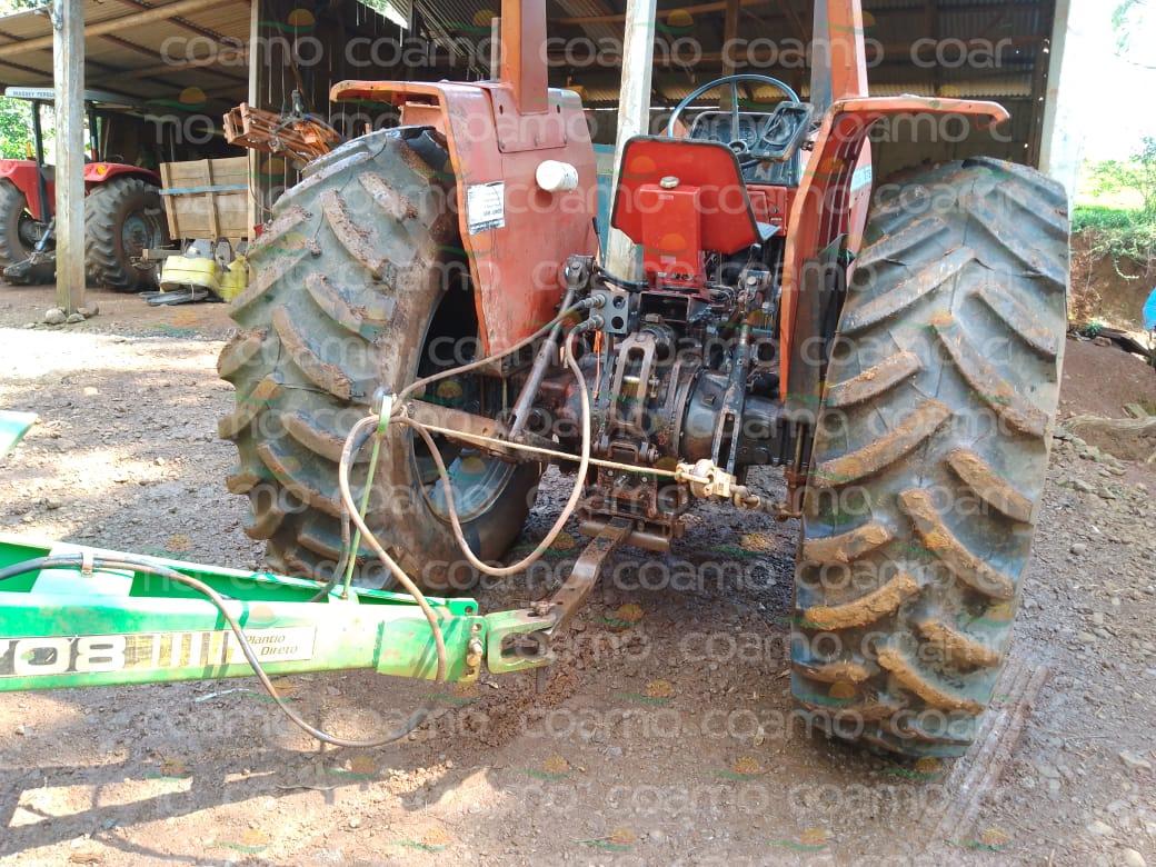 Foto 4 - Trator Massey Ferguson 275 ano 1980
