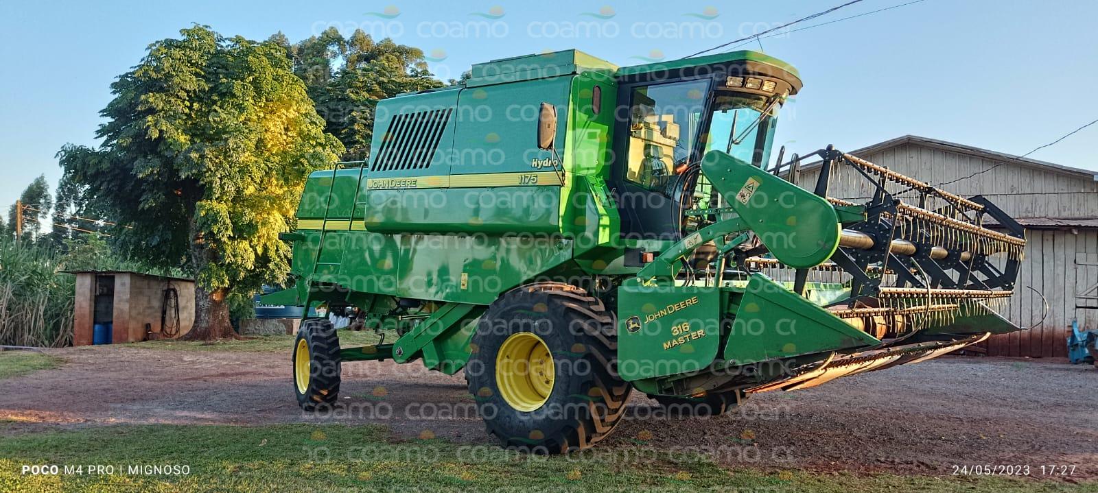 Foto 1 - Colheitadeira John Deere 1175 ano 2009