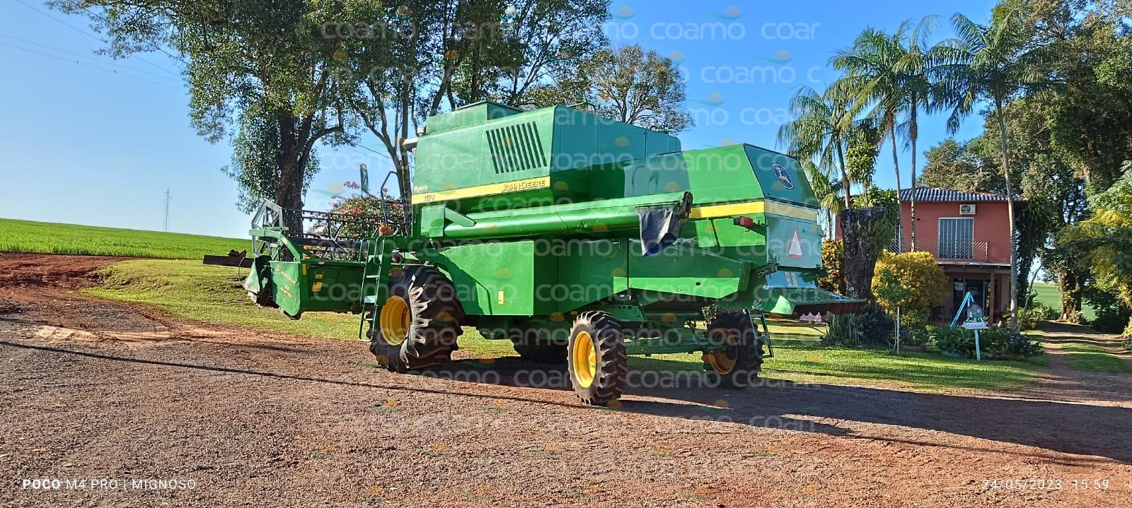 Foto 3 - Colheitadeira John Deere 1175 ano 2009