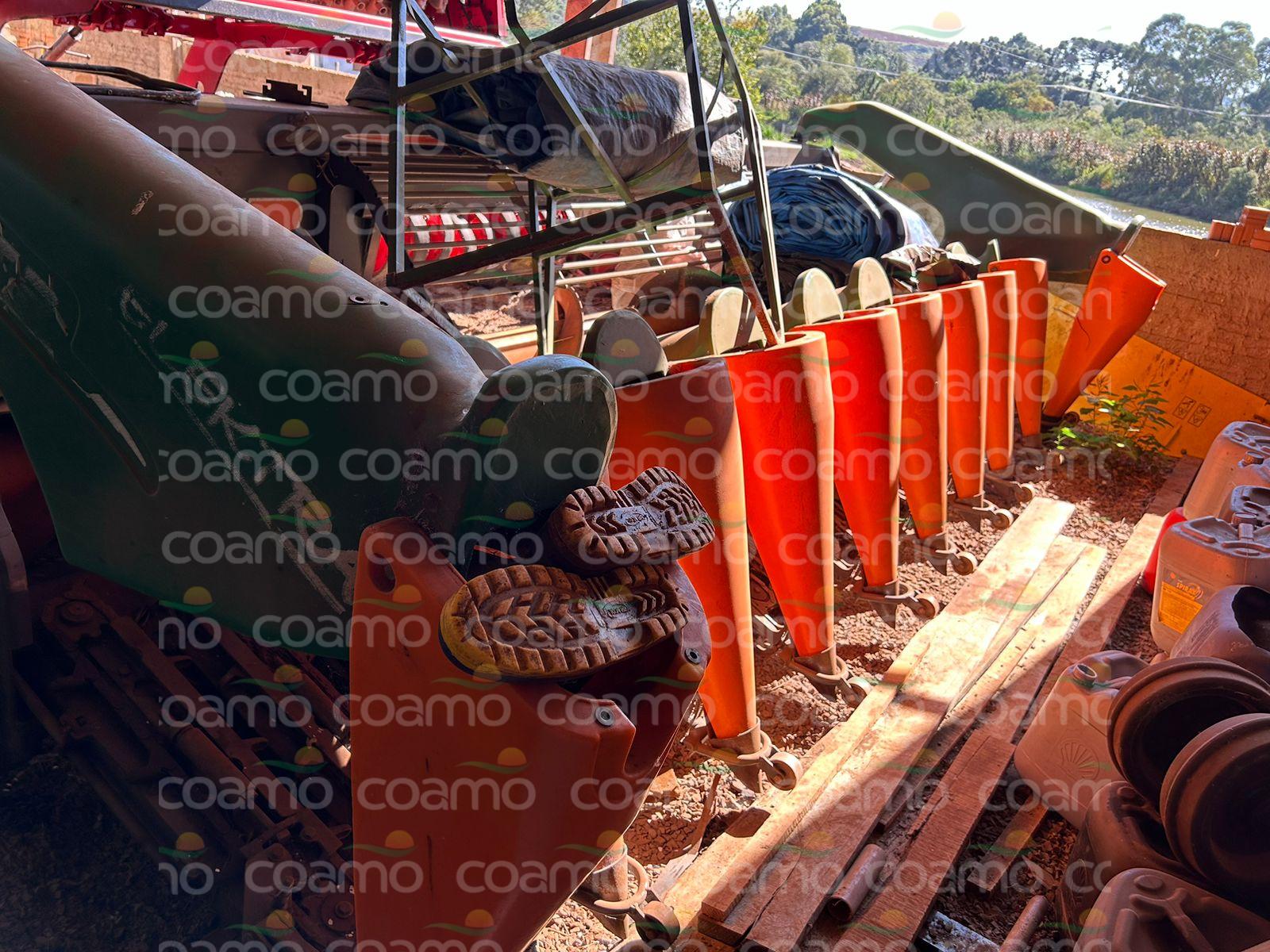 Foto 6 - Plataforma de Milho Stara Brava ano 2012