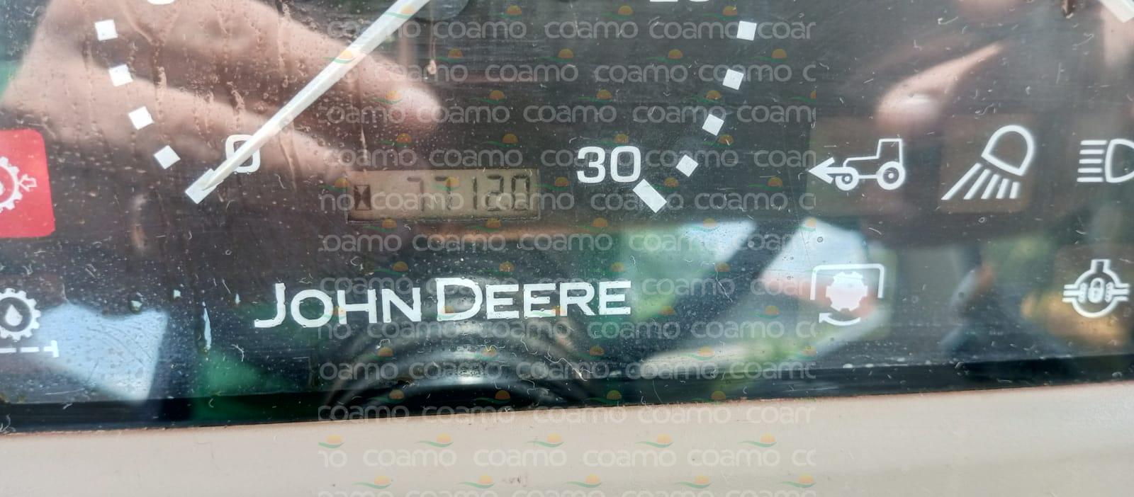 Foto 2 - Trator John Deere 6110 J ano 2012