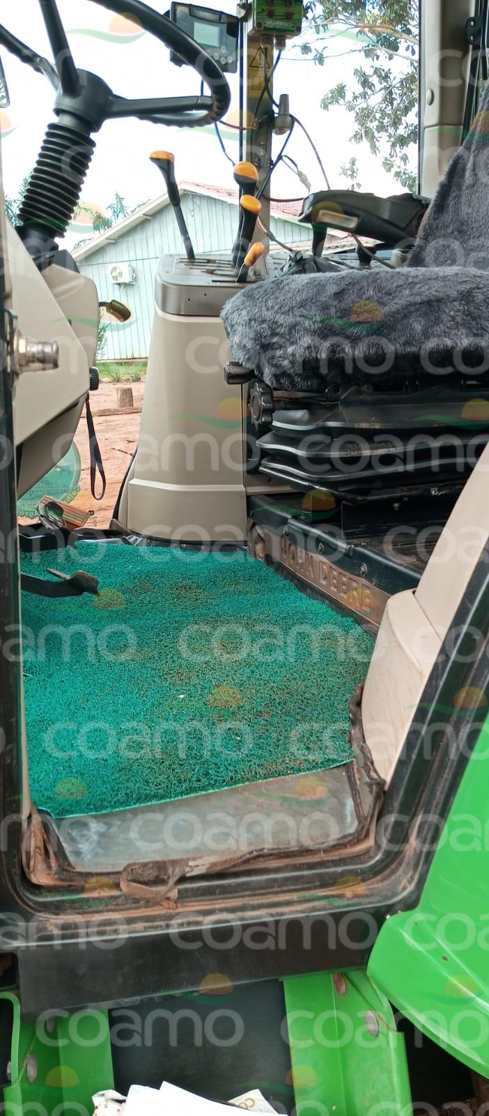 Foto 10 - Trator John Deere 6110 J ano 2012