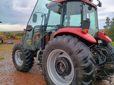 Foto Trator Case Farmall 95