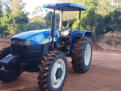 Foto 1 - Trator New Holland TT 3840