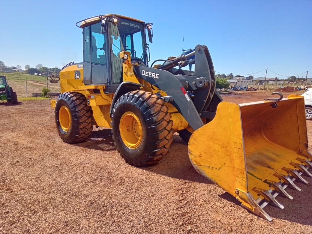 Foto 2 - Pá Carregadeira JOHN DEERE 524 K ano 2022