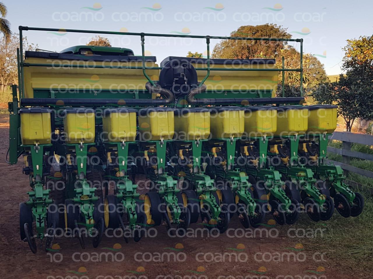 Foto 5 - Plantadeira John Deere 1109 ano 2012