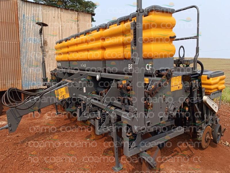 Foto 4 - Plantadeira Valtra BP1307 ano 2016