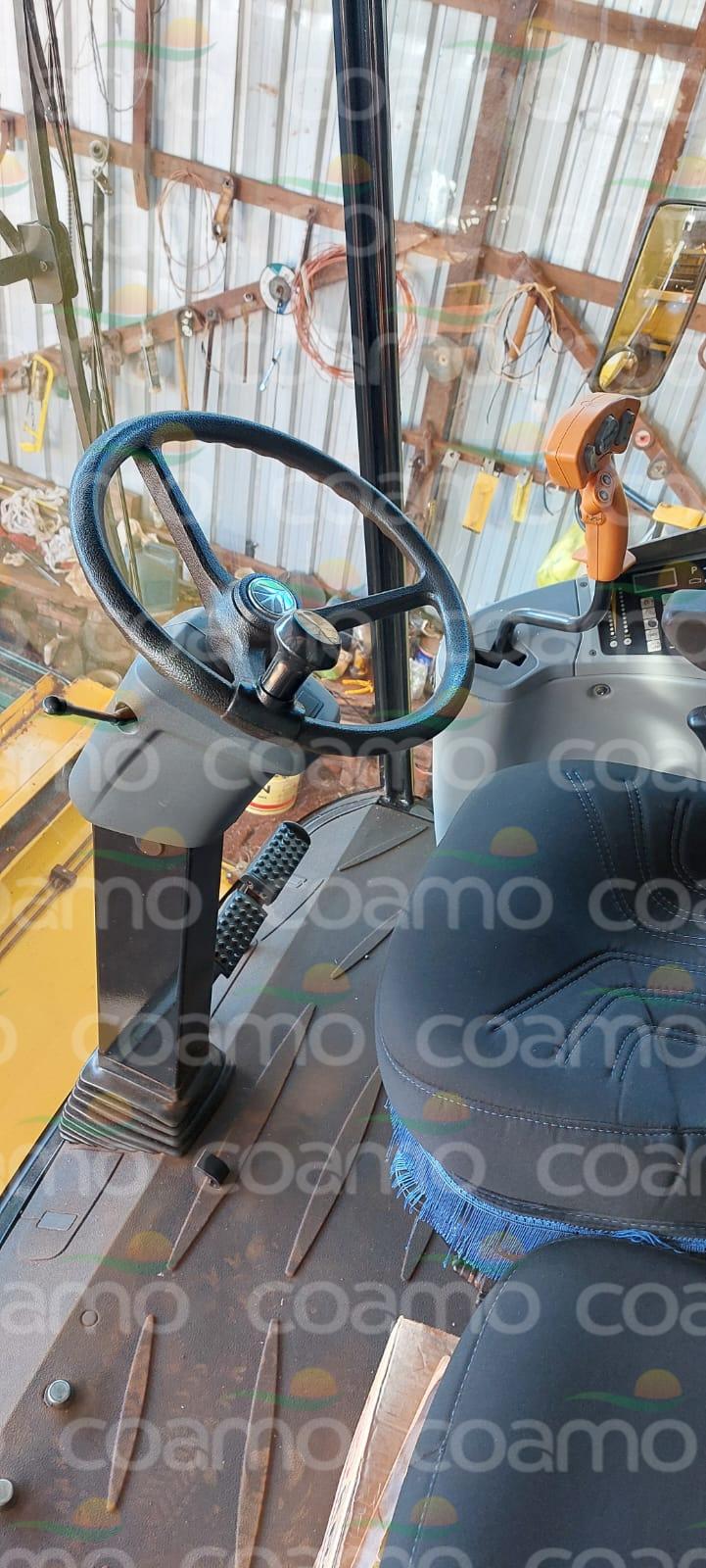 Foto 9 - Colheitadeira New Holland TC 5070 ano 2013
