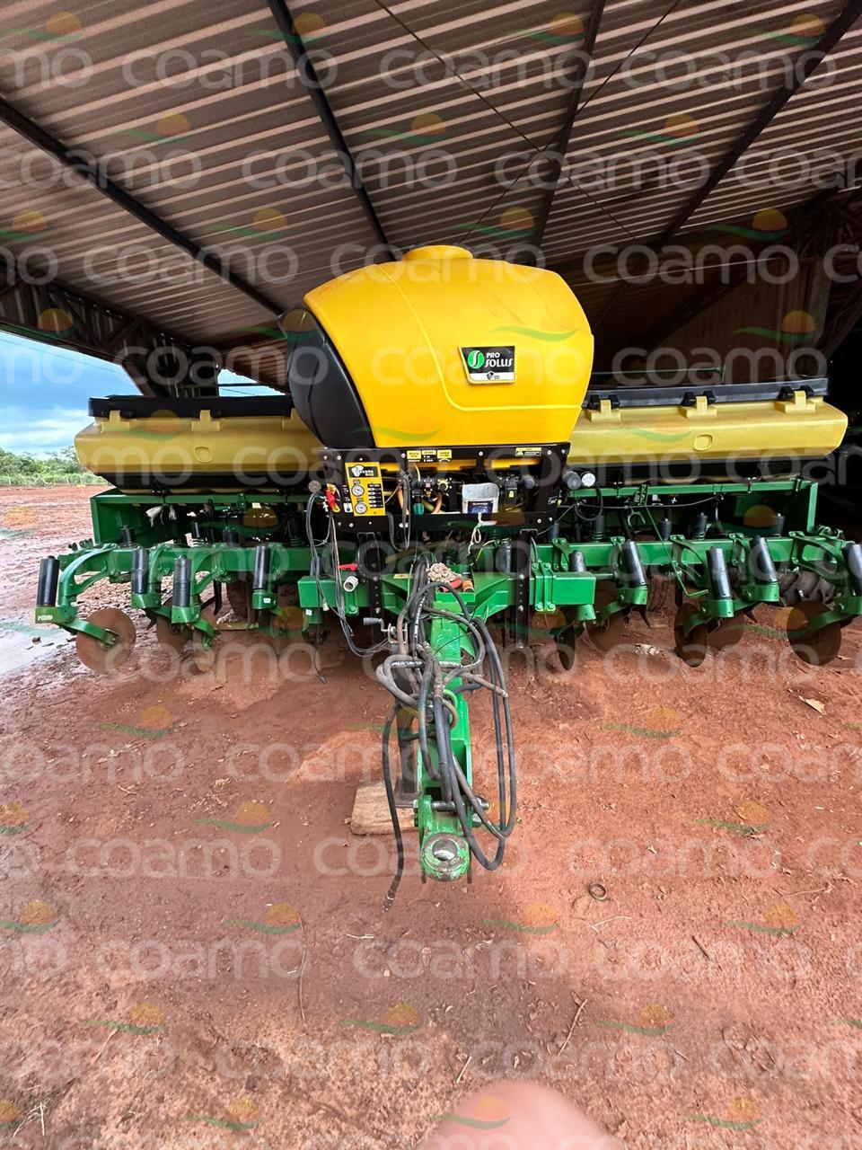 Foto 1 - Plantadeira John Deere 2113 cs ano 2008