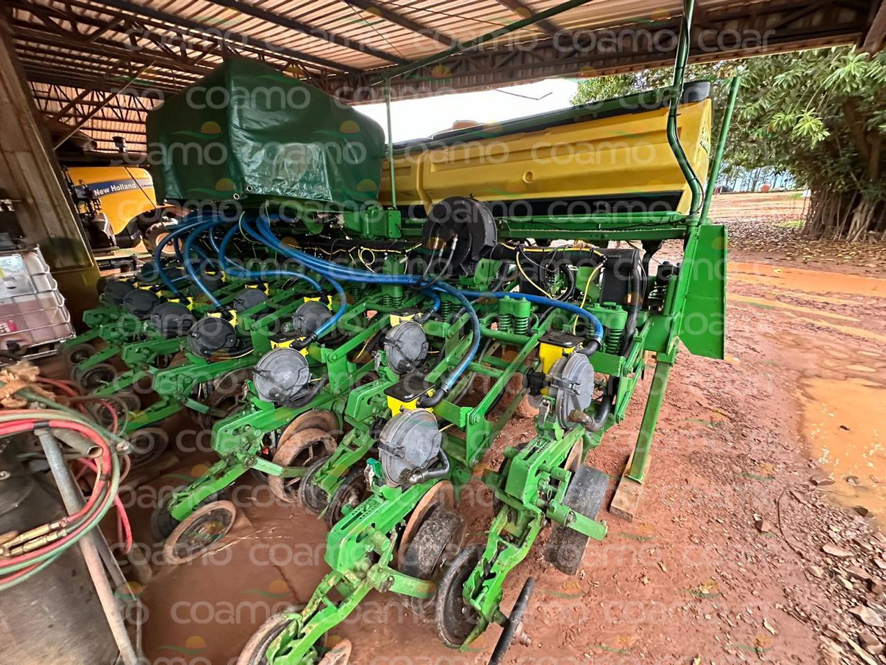 Foto 6 - Plantadeira John Deere 2113 cs ano 2008