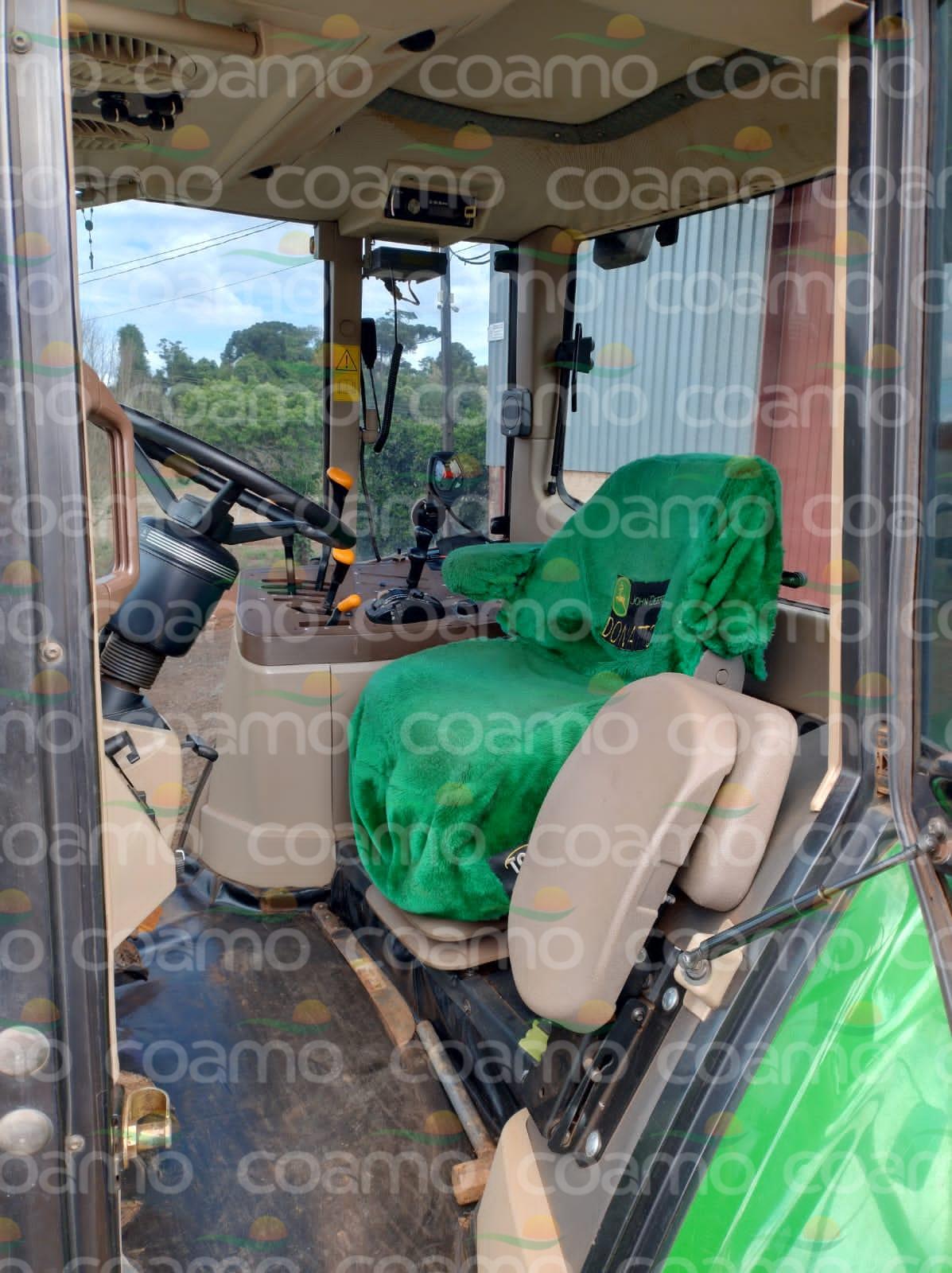 Foto 5 - Trator John Deere 6115 ano 2009