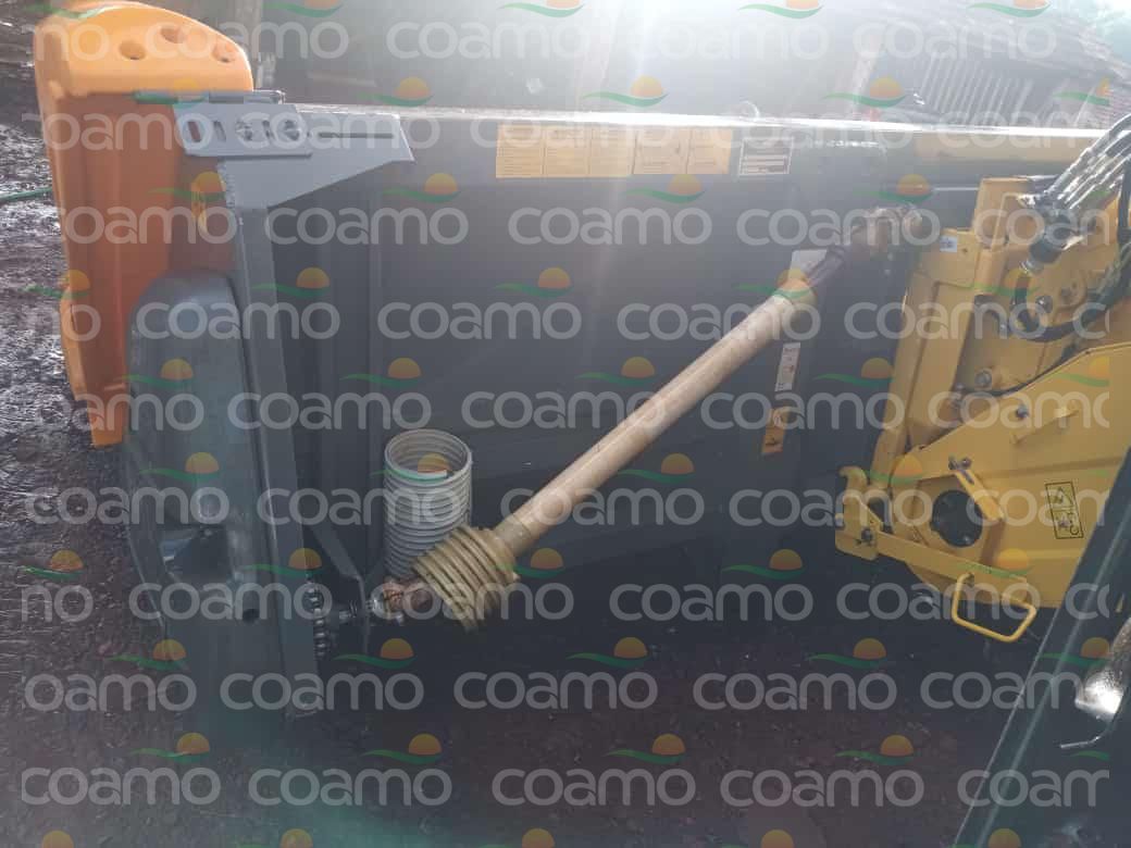 Foto 5 - Plataforma de Milho Valtra PM511L ano 2011