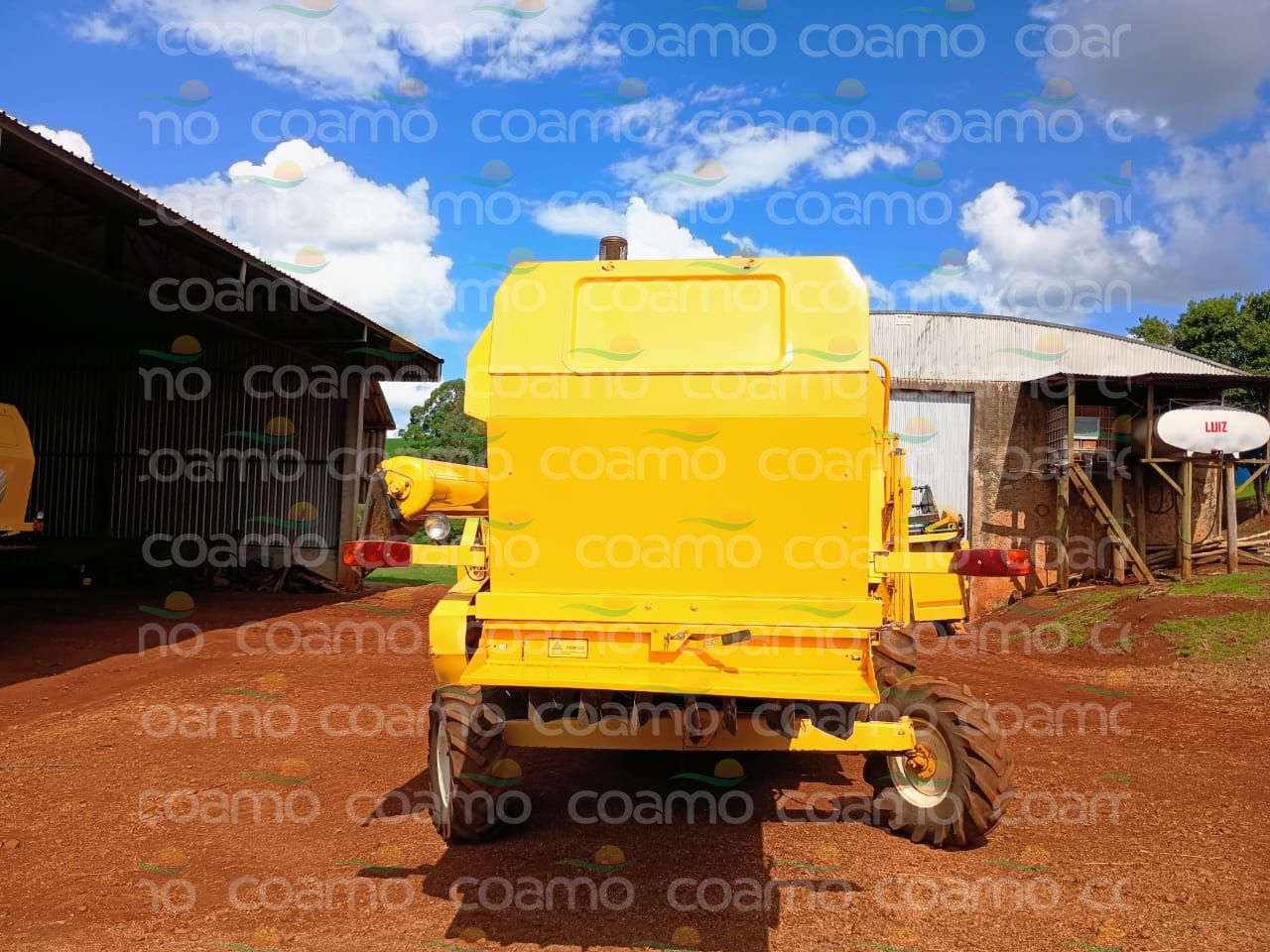 Foto 5 - Colheitadeira New Holland TC 57 ano 2004