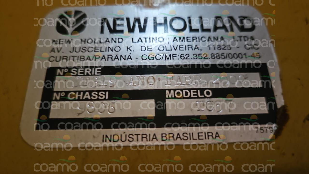 Foto 4 - Colheitadeira New Holland TC 57 ano 2000