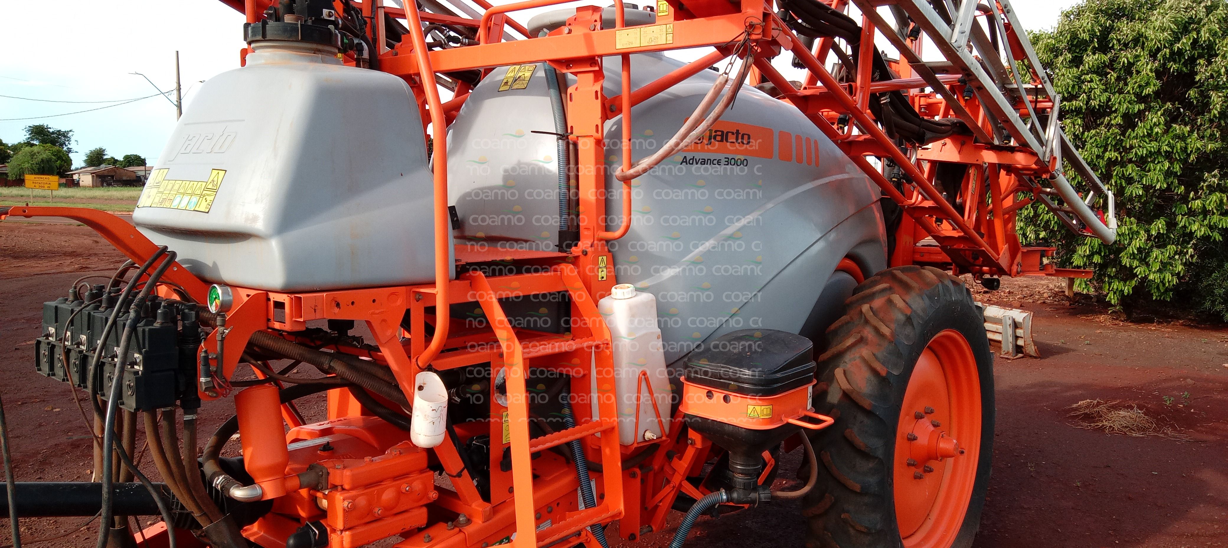 Foto 3 - Pulverizador Jacto Advance 3000 AM 24 ano 2018