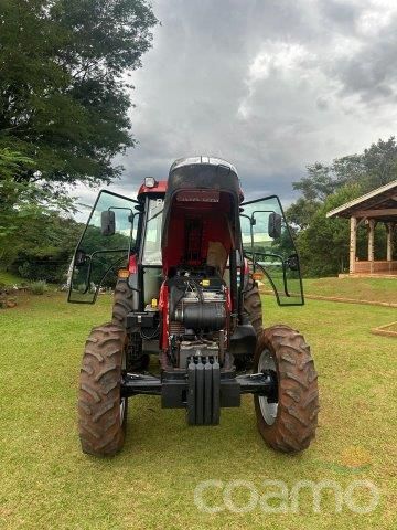 Foto 6 - Trator Case Farmall 80 ano 2014