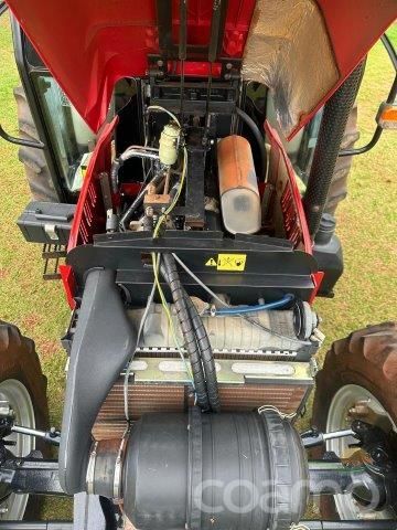 Foto 7 - Trator Case Farmall 80 ano 2014