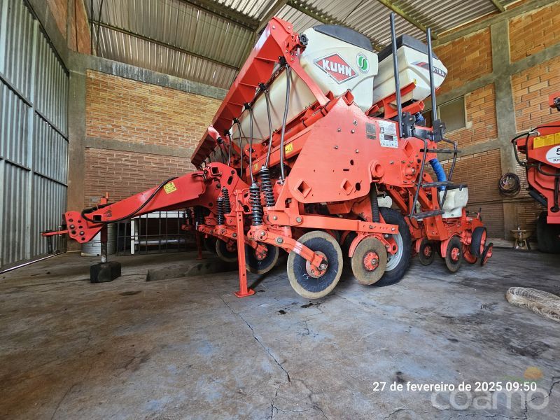 Foto 4 - Plantadeira Kuhn PG ano 2020