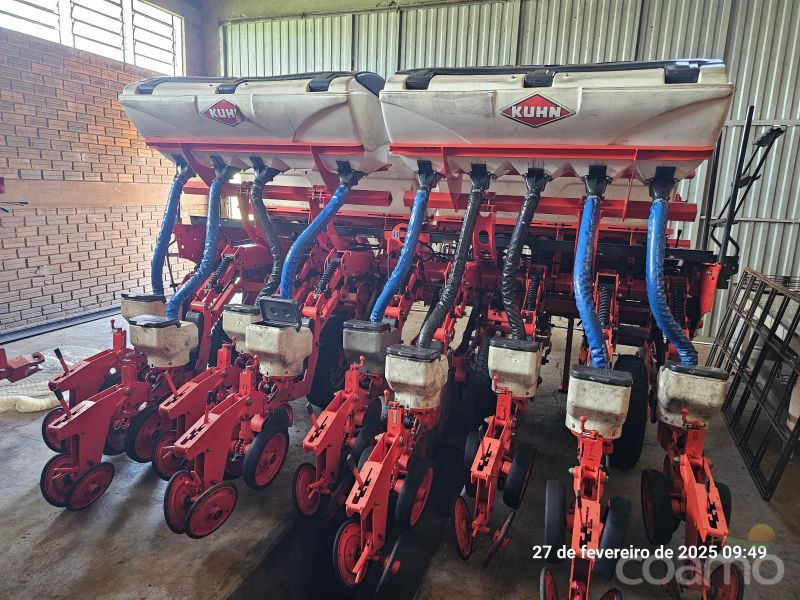 Foto 5 - Plantadeira Kuhn PG ano 2020
