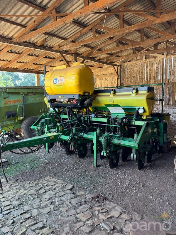 Foto 1 - Plantadeira John Deere 1109 ano 2013