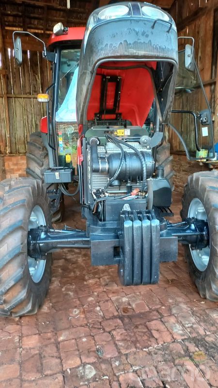 Foto 2 - Trator Case Farmall 80 ano 2019