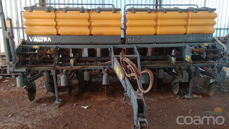 Foto 1 - Plantadeira Valtra BP 1106 HI TECH ano 2017