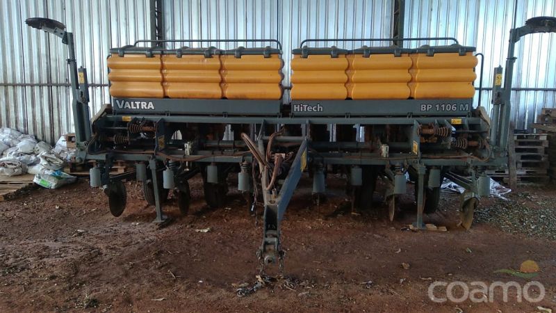 Foto 3 - Plantadeira Valtra BP 1106 HI TECH ano 2017