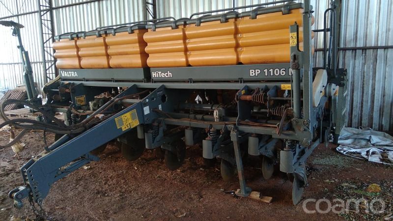 Foto 9 - Plantadeira Valtra BP 1106 HI TECH ano 2017