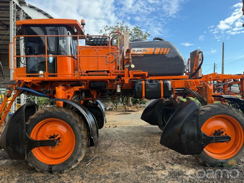 Foto 5 - Pulverizador Autopropelido Jacto 2030 ano 2018
