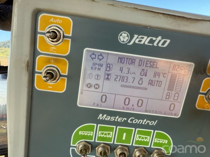 Foto 10 - Pulverizador Autopropelido Jacto 2030 ano 2018