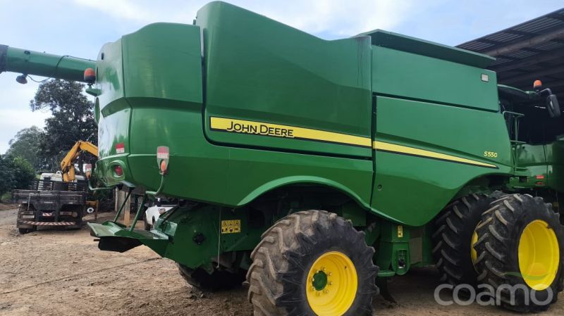 Foto 4 - Colheitadeira John Deere S 550 ano 2017