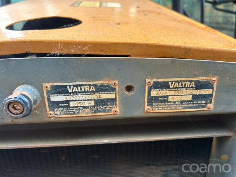 Foto 7 - Trator Valtra A 750 ano 2005