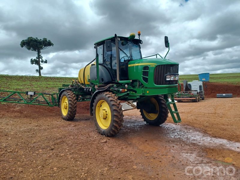 Foto 4 - Pulverizador Autopropelido John Deere 4630 ano 2011