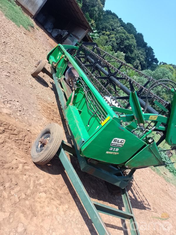 Foto 6 - Colheitadeira John Deere 1185 ano 2004