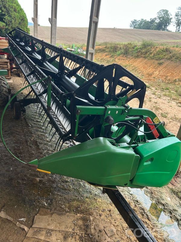 Foto 9 - Colheitadeira John Deere S 550 ano 2018