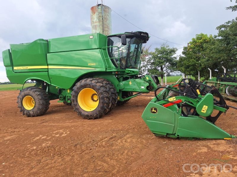 Foto 2 - Colheitadeira John Deere S540 ano 2014