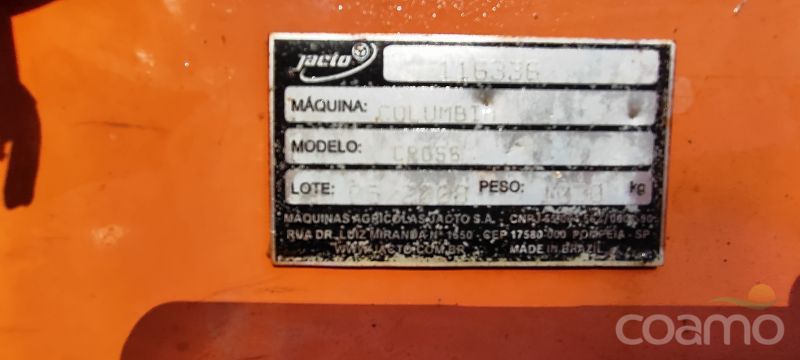 Foto 10 - Pulverizador Jacto Columbia Cross ano 2009